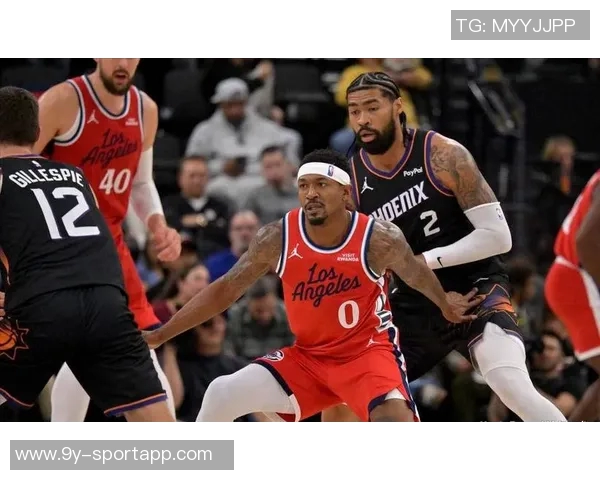 快船频繁换阵容影响战绩伤病之外的隐患不可忽视